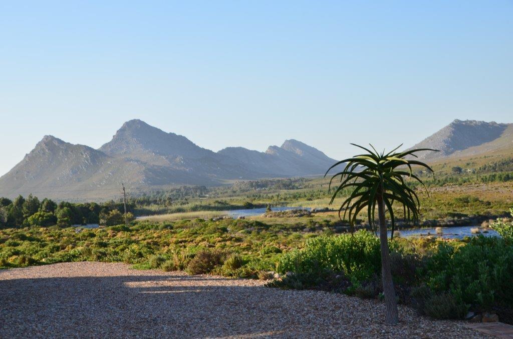 Kapensis Guesthouse Pringle Bay Exterior photo