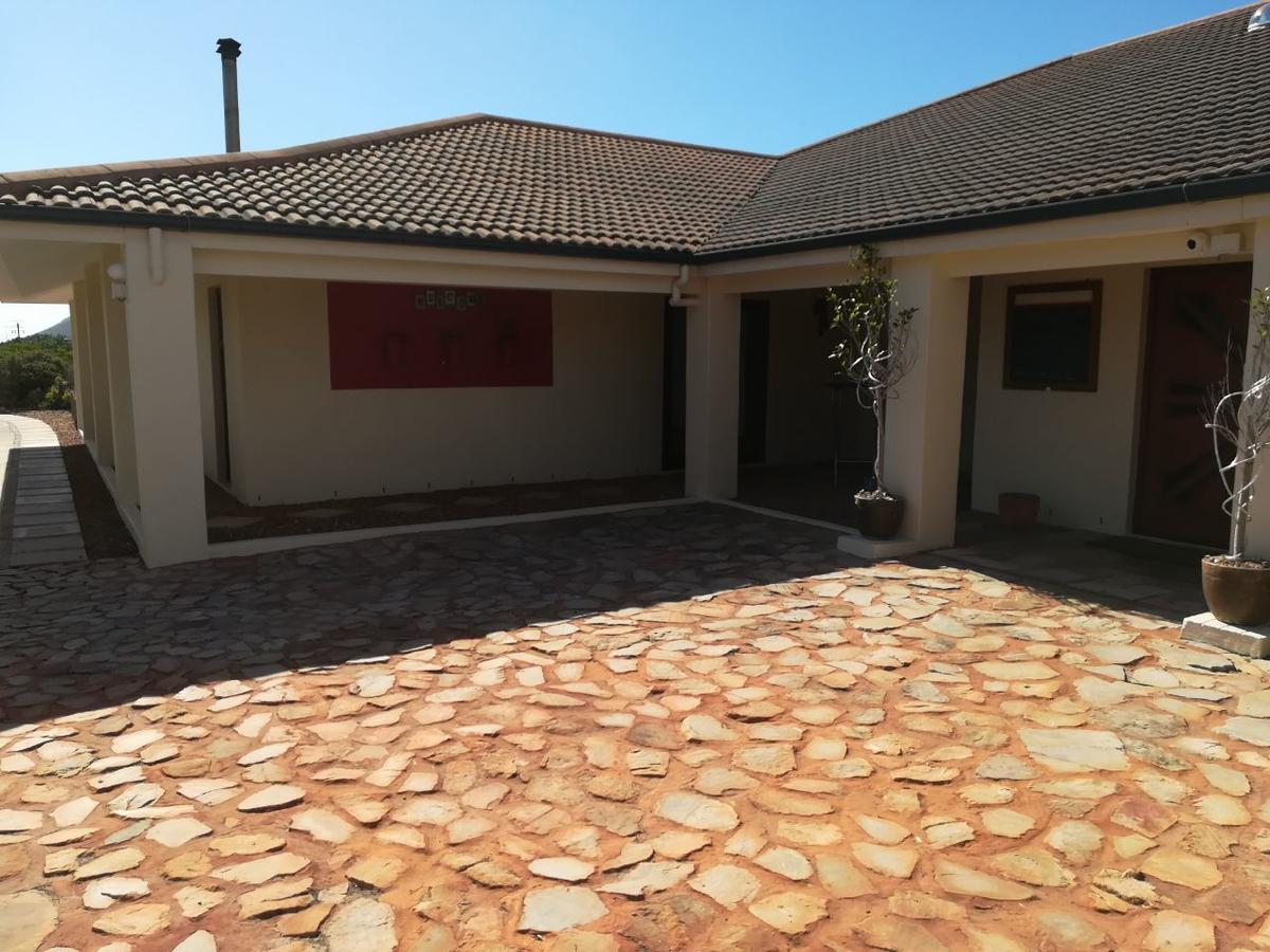 Kapensis Guesthouse Pringle Bay Exterior photo